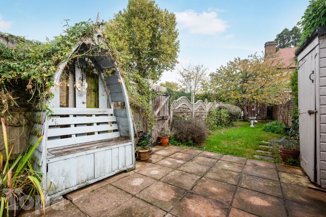 20, Invicta Road, Dartford photo 2