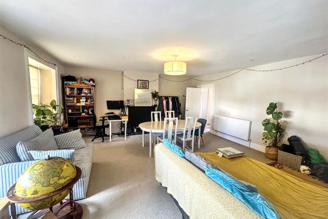 5 Rodney Place, Bristol photo 2