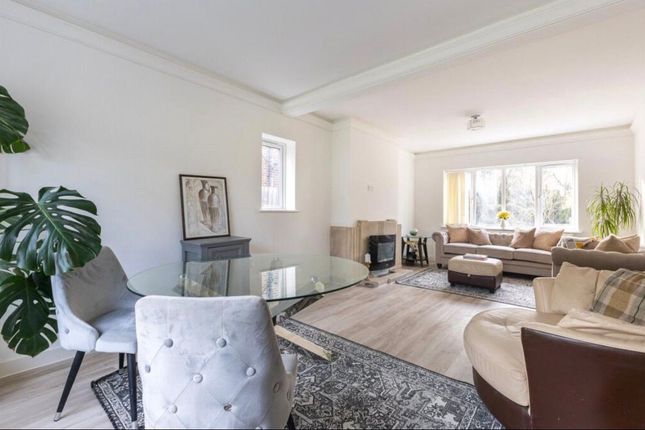 127 London Road, Luton photo 3