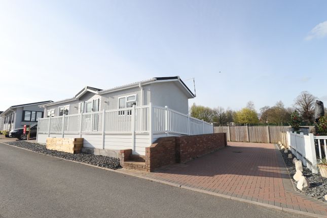 33, The Grange, Lutterworth photo 5