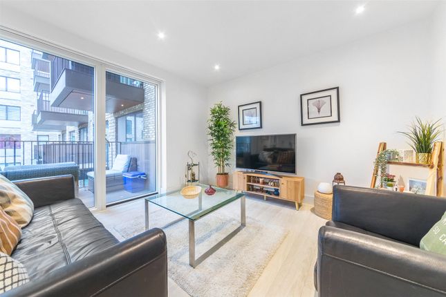 Flat for sale in Bodiam Court, 4 Lakeside Drive, Park Royal, London