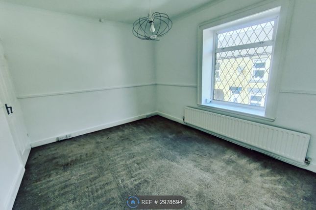 Fitzwilliam Street, Hoyland, Barnsley photo 5