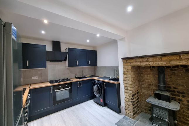 Rooms 2, 4 & 8, Willoughby Lane, London photo 2