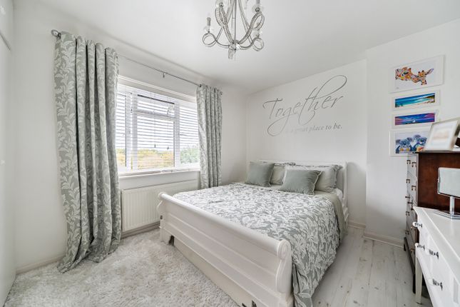21, Peterborough Road, Carshalton photo 4