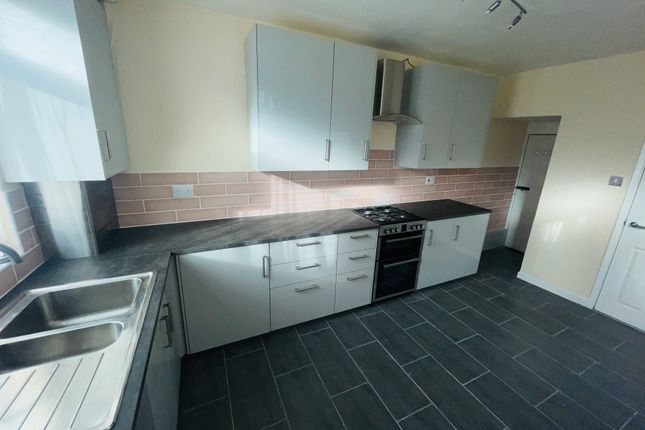 14, Bootle photo 5