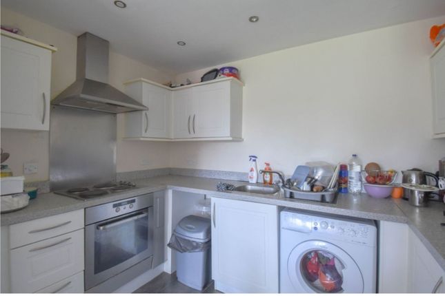 8, Birkby Close, Leicester photo 5