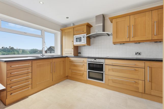 52, Princes Way, Brentwood photo 2