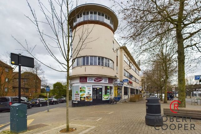 Studio for sale in Rayners Lane, Harrow, Middlesex