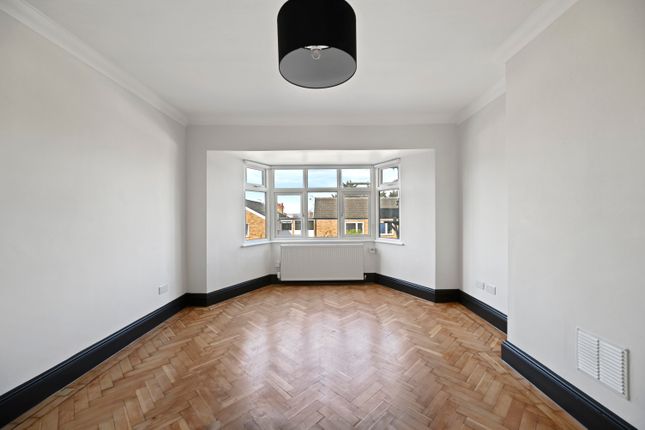 Flat to rent in Fernhill Court, (Pp411), Walthamstow