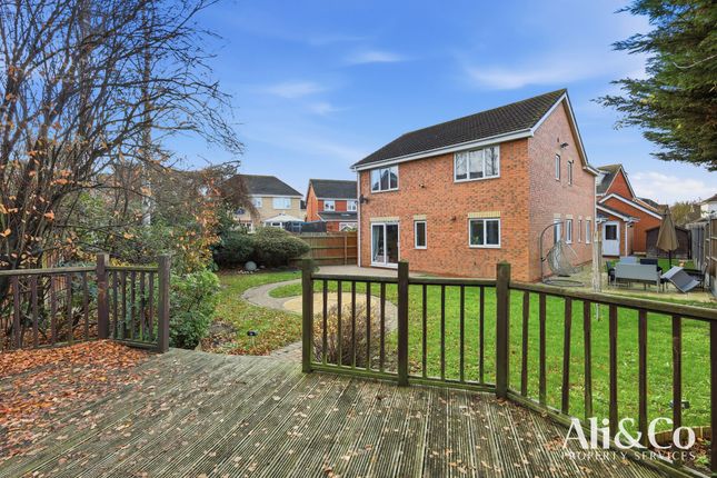 50 Edmund Road, Grays photo 2