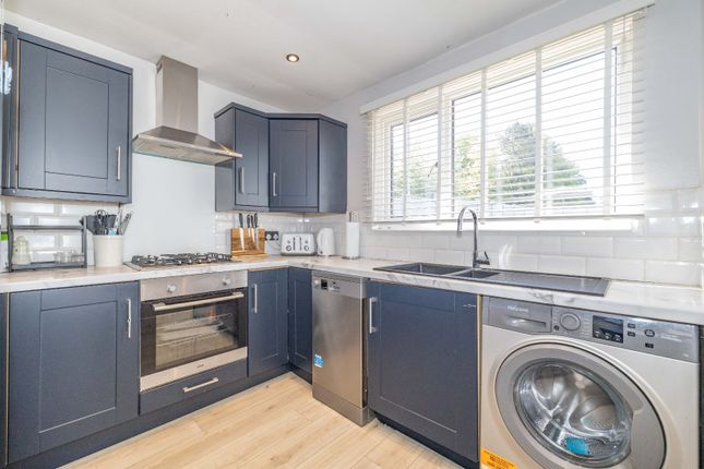 124, Shalmsford Street, Canterbury photo 3