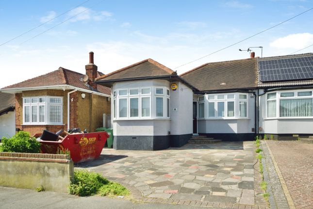 62, Church Road, Romford photo 2