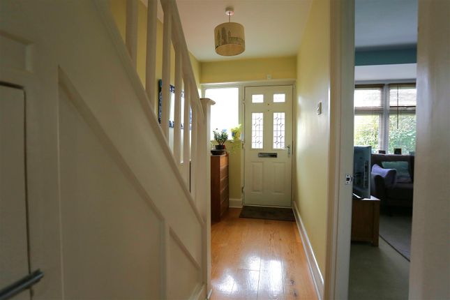 22, Crosslands Road, West Ewell photo 3