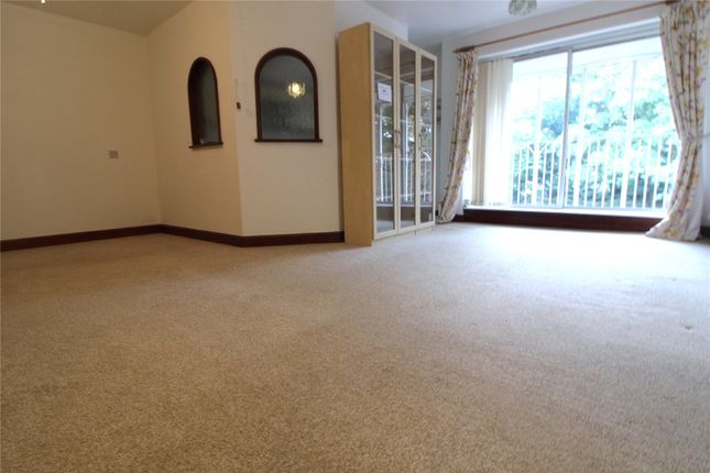 Flat 39, Ingleborough,, Cavell Drive, Middlesex photo 3
