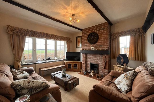 27, Low Road, Morecambe photo 3