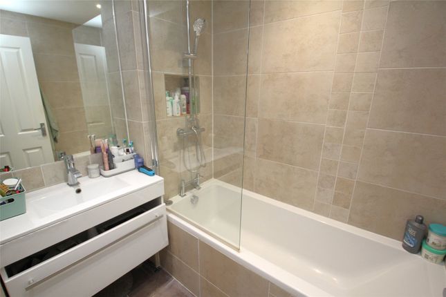 Flat for sale in The Tollgate, Fareham, Hampshire