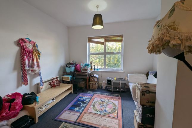 355, Camden Road, London photo 2