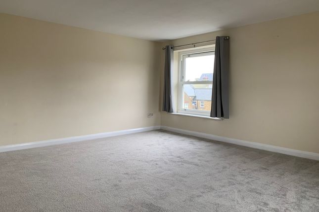 Flat to rent in St. Mildreds Road, Westgate-On-Sea