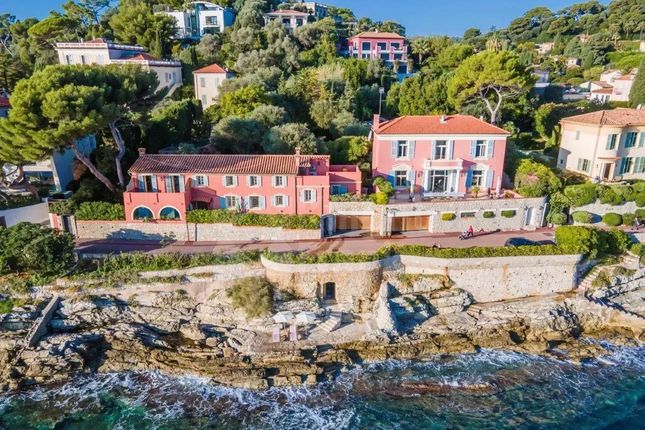 Villa for sale in Saint-Jean-Cap-Ferrat, 06230, France