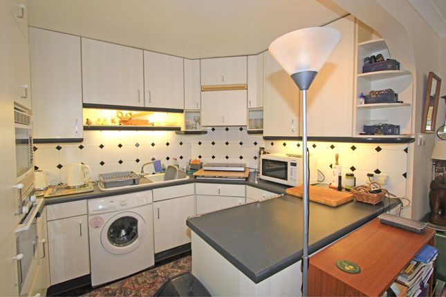 10 Victoria House, The Arsenal, Alderney photo 4