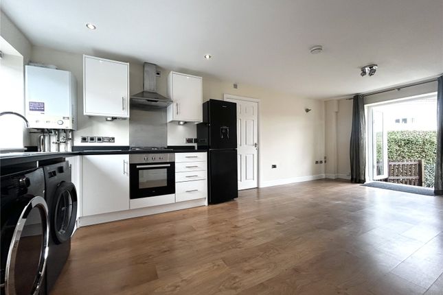 13a, Devereaux Crescent, Stroud photo 5