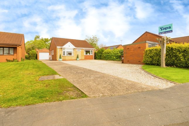 Thumbnail Bungalow for sale in Elsham Crescent, Lincoln