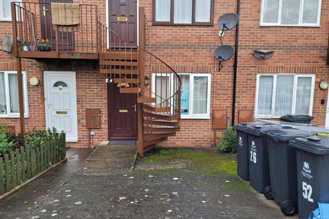 Thumbnail Flat to rent in Hopes Close, Lydney