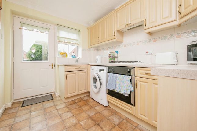 Detached house to rent in Louvain Road, Dovercourt, Harwich