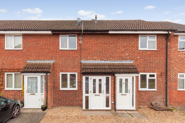 Terraced house to rent in Warwick Court, Bicester