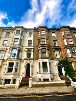 Thumbnail Flat to rent in Flat 5, 17 Albion Road, Scarborough