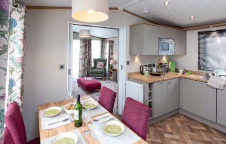 Pemberton Abingdon £99,995, Sway Rd, New Milton, Hampshire photo 3