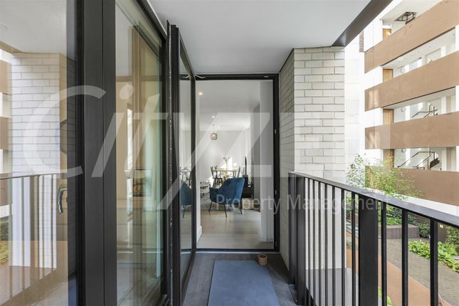 Flat to rent in Cassia Building, Gorsuch Place, Shoreditch