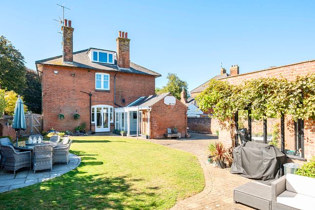 72 London Road, Faversham photo 5
