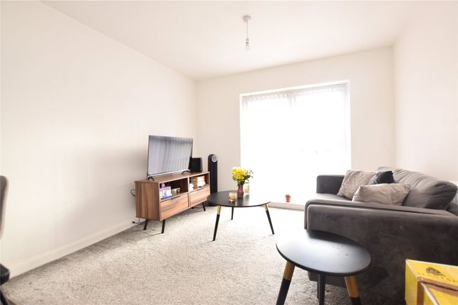 Flat 8, Abode, 387, York Road, West Yorkshire photo 3