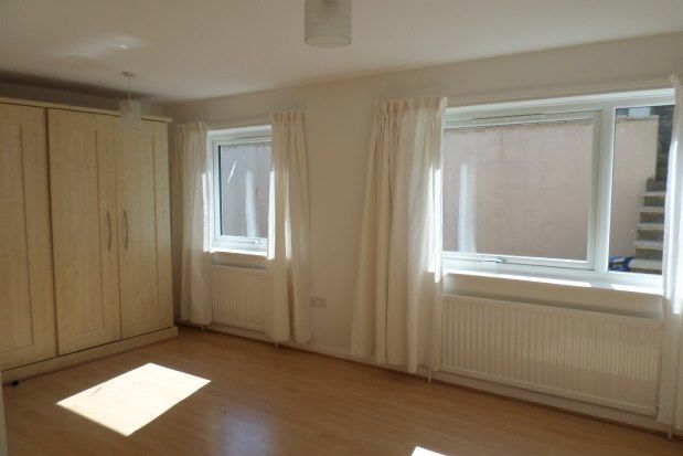 Bungalow to rent in Lindfield Close, Brighton
