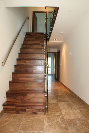89 Kings Mill Way, Uxbridge photo 4