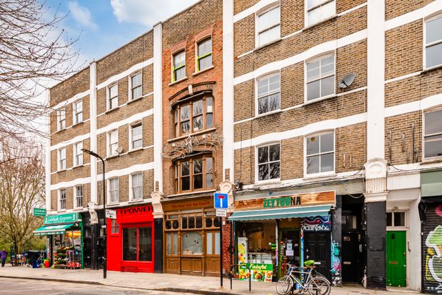 Thumbnail Detached house for sale in Goldsmiths Row, London