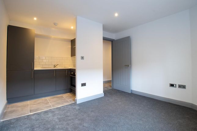 1 bed flat for sale in George Street Apartments, Broadacre House, George Street, Bradford. BD1