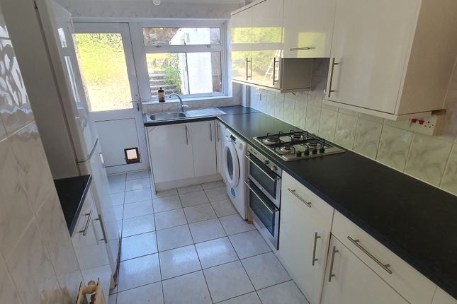 231 Woolaston Avenue, 231 Woolaston Avenue, Cardiff photo 4