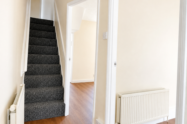 6, Lyminster Road, Littlehampton photo 4