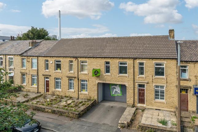 Thumbnail Terraced house for sale in Thistle Street, Huddersfield