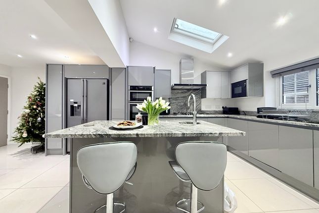 6, Oakdene Court, Alwoodley, Leeds, Oakdene Court, Alwoodley, Leeds, Leeds photo 5
