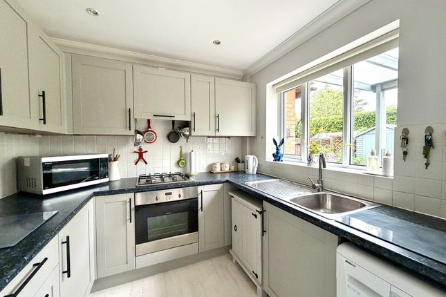 33, Betts Close, Godmanchester photo 4