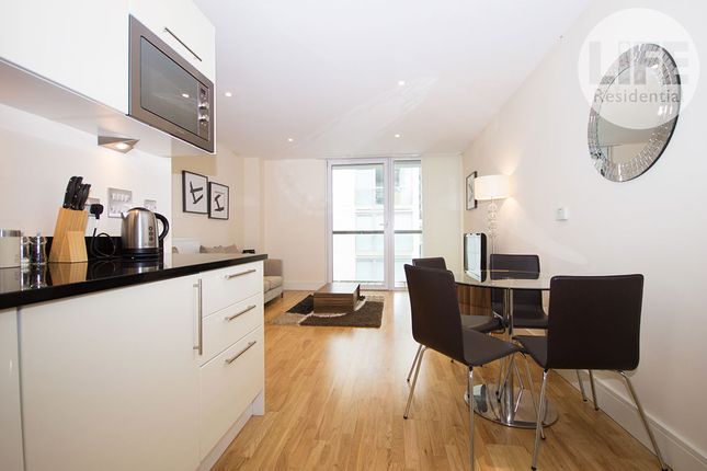 Flat 719, Denison House, 20, Lanterns Way, London photo 4