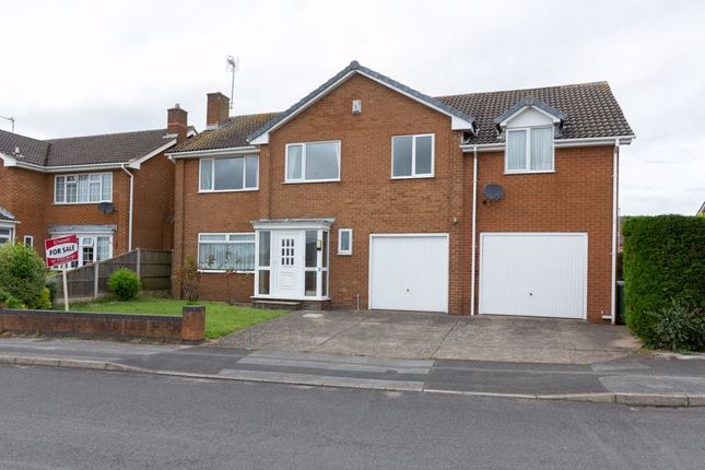 Detached house for sale in Clumber Avenue, Edwinstowe, Mansfield