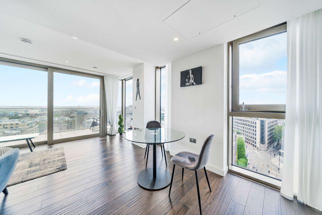 Flat for sale in Royal Mint Street, London