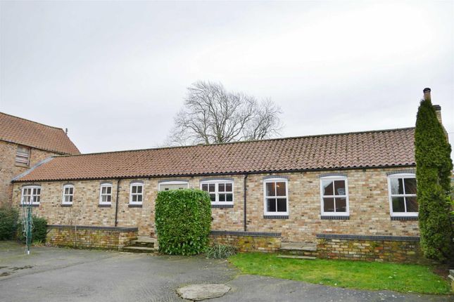 Thumbnail Barn conversion to rent in Meltonby, York