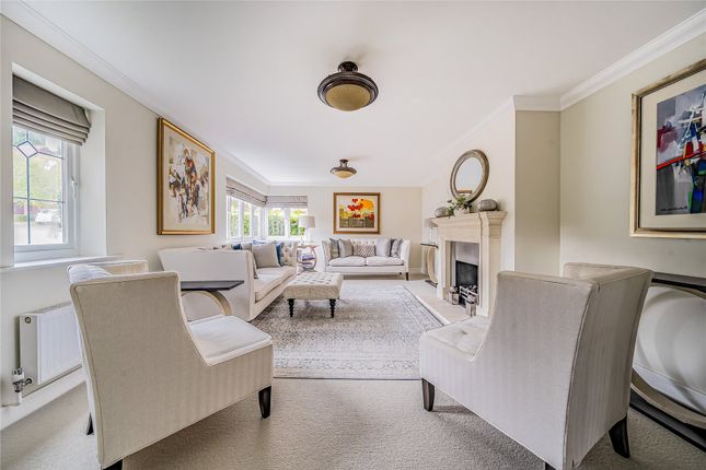 40, Springfield, Surrey photo 4