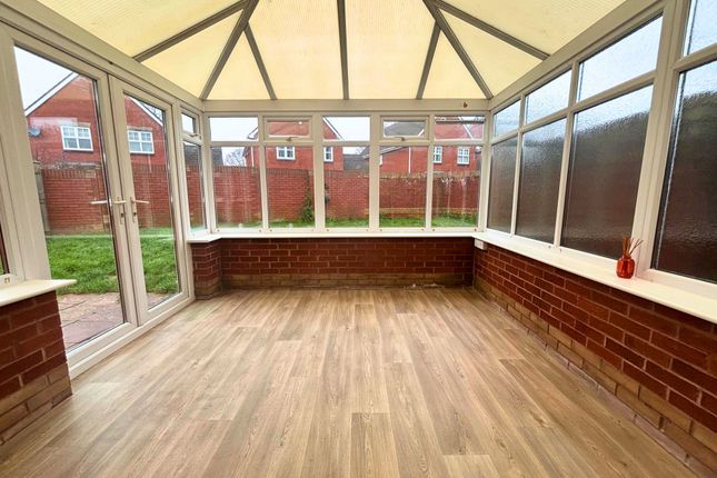 34 Knights Crescent, Exeter photo 4