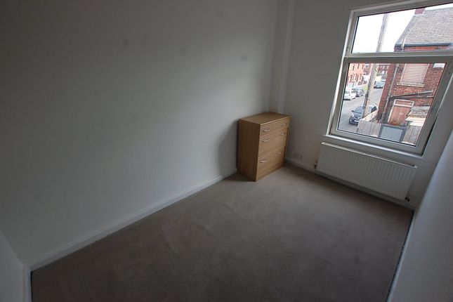34, Herries Street, Greater Manchester photo 5